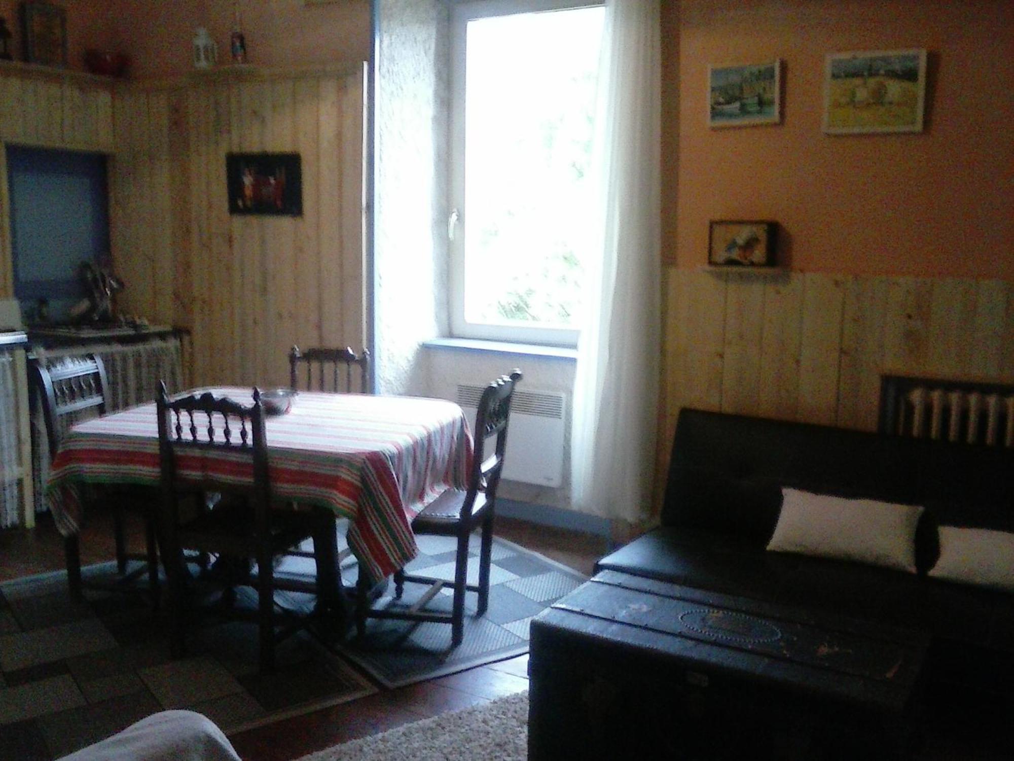 Les Gites Du Couvent Alternatif Camlez Ruang foto