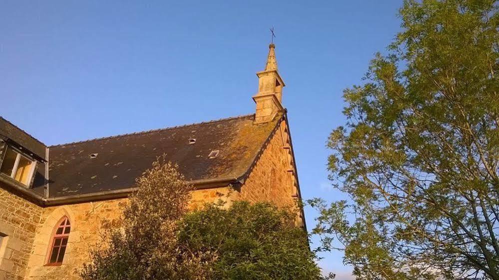 Les Gites Du Couvent Alternatif Camlez Bagian luar foto